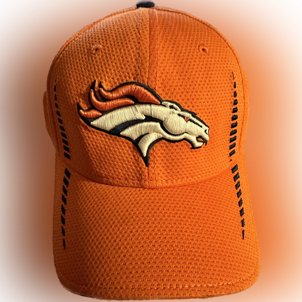 Small-medium Denver Broncos NFL new era hat